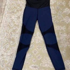 Michi Navy and Black Full Length Leggings - size small